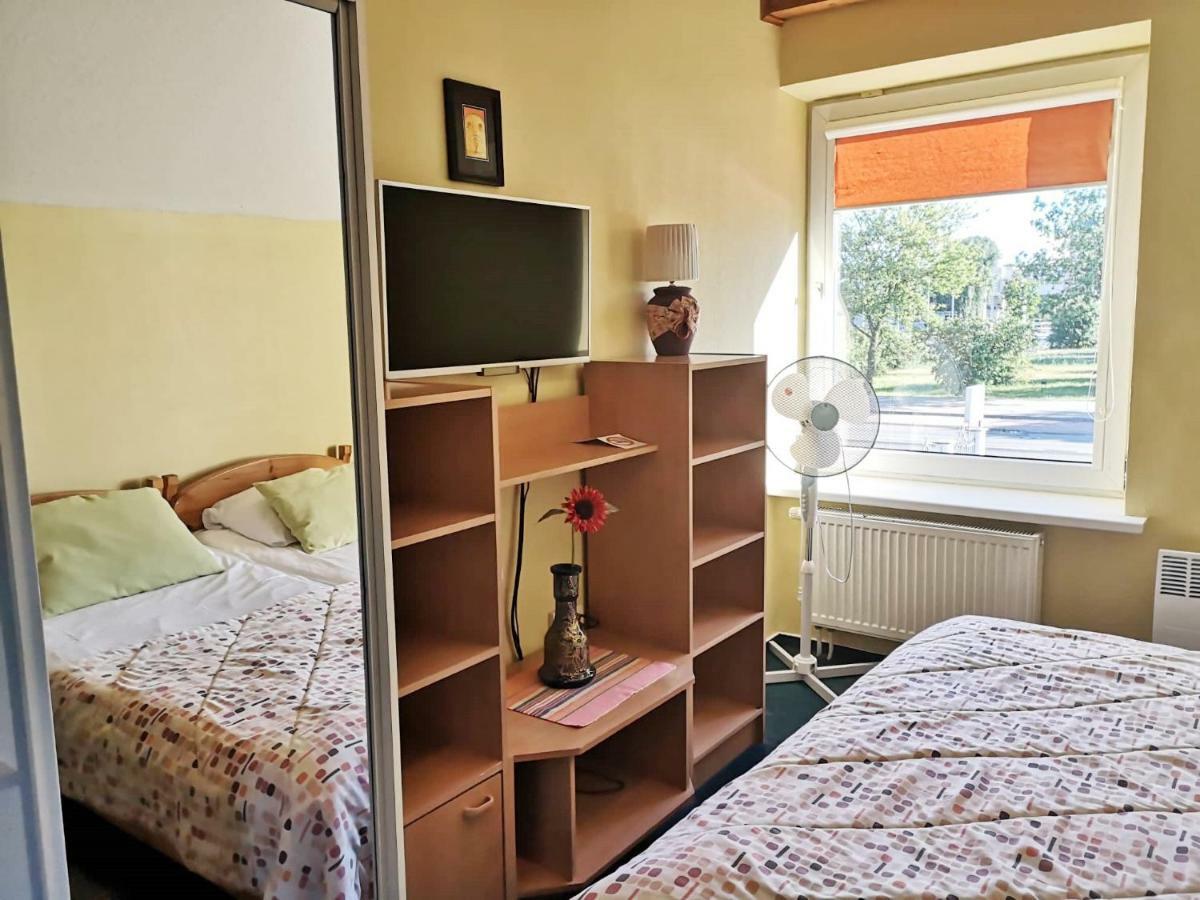 Info Hotel Apartments Palanga Esterno foto